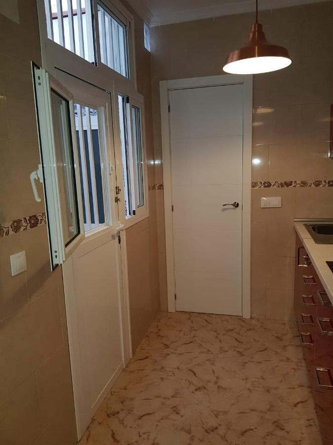 Wish Suite Dolores Leon De Triana Sevilla Exterior foto