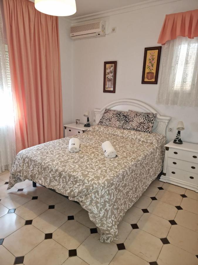 Wish Suite Dolores Leon De Triana Sevilla Exterior foto